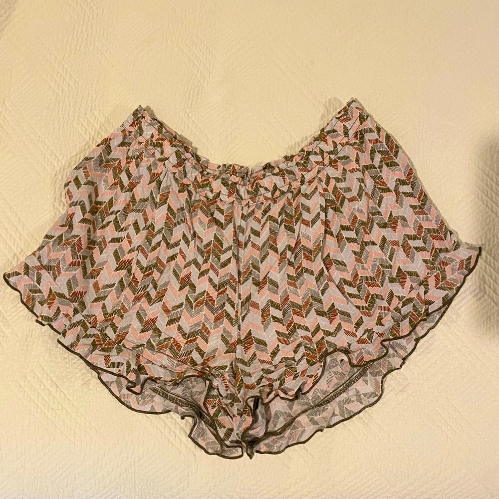 Festival ruffle shorts EUC small